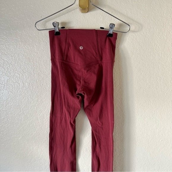 Lululemon Nulu Mesh Panels High-Rise Tight 25" leggings size 2 - Picture 12 of 16